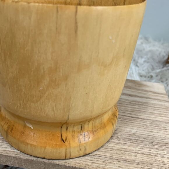 Hand Turned Artist Signed Wooden Cup - Picture 17 of 17